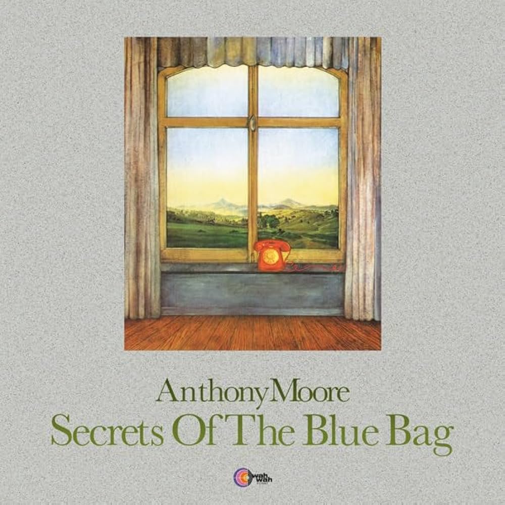 洋楽 Anthony Moore Secrets Of The Blue Bag Amazon.com: Secrets Of The Blue Bag: CDs & Vinyl